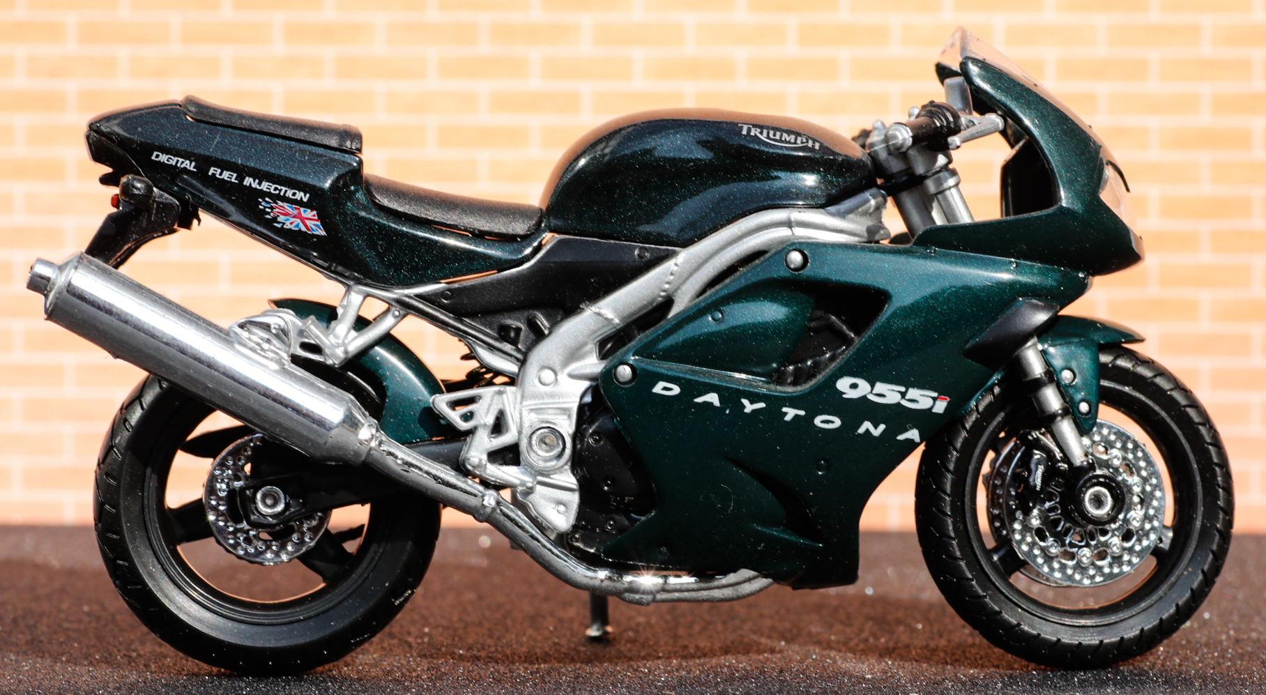 Welly Triumph Daytona 955i